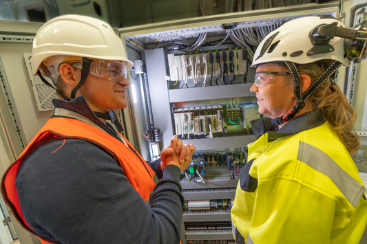 What Makes an Ethernet Switch Suitable for Factory Automation?